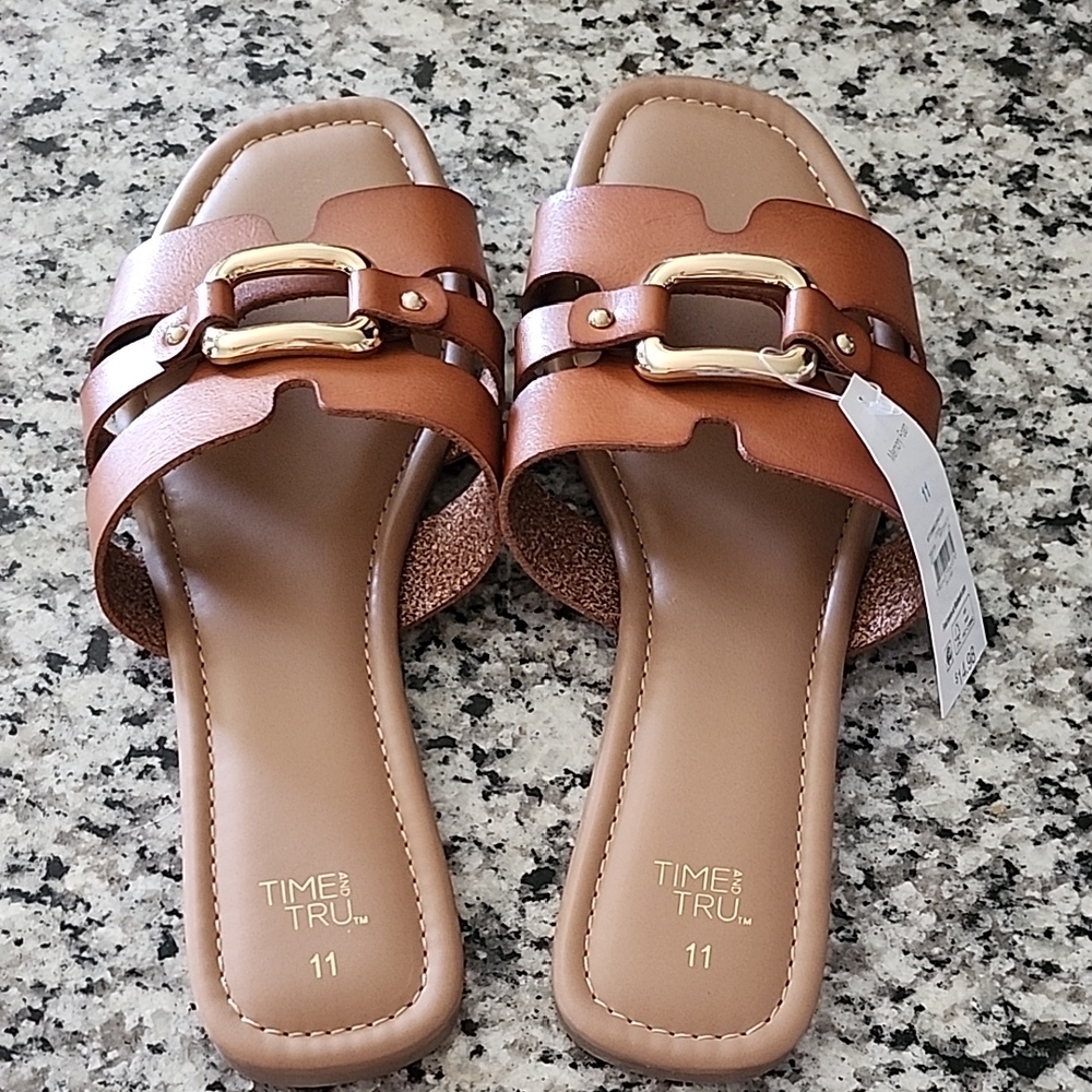 Time and Tru Brown Sandals with H-Shaped Design